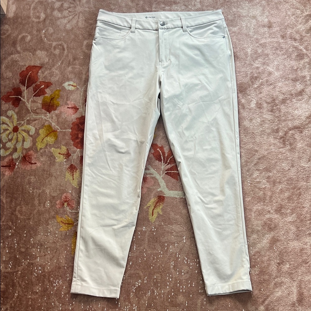 Lululemon Athletica Cream Ankle Jeans